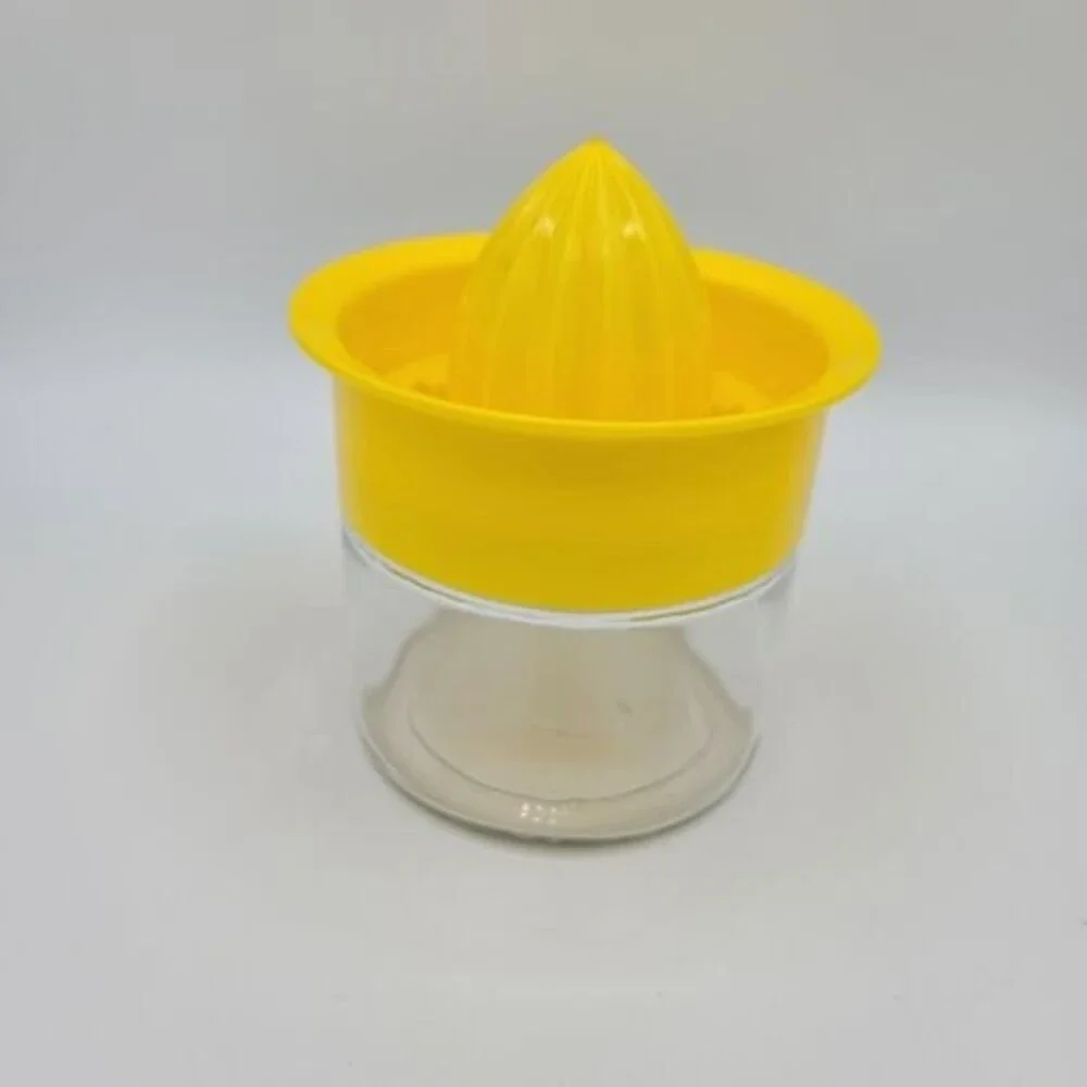 Vintage Gemco Clear Glass Juicer Container With Yellow Lid Manual Fruit Press